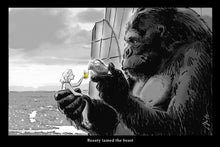 Laden Sie das Bild in den Galerie-Viewer, The beauty tamed the beast Frankfurt